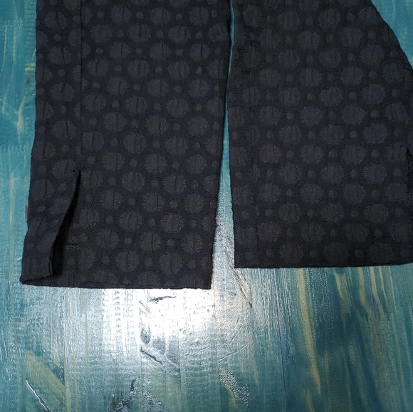 Textured Patterned Black Pants New Size 8 - Picture 7 of 7